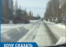 «Товарищи, ну это полный «звездец»: Молодая автомобилистка охарактеризовала состояние дорог в Волгодонске «Товарищи, ну это полный «звездец»: Молодая автомобилистка охарактеризовала состояние дорог в Волгодонске