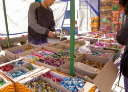 153 участника ярмарки «выходного дня» продали волгодонцам 55 тонн продукции 153 участника ярмарки «выходного дня» продали волгодонцам 55 тонн продукции