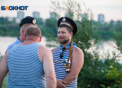 В Волгодонске отменили салют и праздничный концерт в честь дня ВМФ В Волгодонске отменили салют и праздничный концерт в честь дня ВМФ