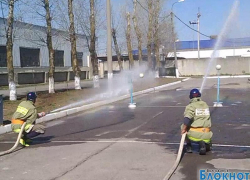 На промзоне Атоммаша 19 апреля устроили водяной тир На промзоне Атоммаша 19 апреля устроили водяной тир