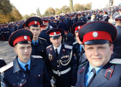 Волгодонские «Донцы» посетили службу в Войсковом казачьем храме Волгодонские «Донцы» посетили службу в Войсковом казачьем храме