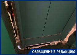 «Месяц ходим пешком»: в Волгодонске не спешат запускать готовые к эксплуатации лифты «Месяц ходим пешком»: в Волгодонске не спешат запускать готовые к эксплуатации лифты