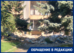 «Дети калечатся на руинах»: волгодончанка призвала привести в порядок бывшее здание профилактория «Дети калечатся на руинах»: волгодончанка призвала привести в порядок бывшее здание профилактория