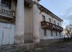«Символ Цимлянска превращается в руины»: гость города «Символ Цимлянска превращается в руины»: гость города