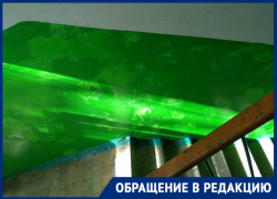 «И так сойдет?»: управляющая компания сделала ремонт в подъезде на Октябрьском «И так сойдет?»: управляющая компания сделала ремонт в подъезде на Октябрьском