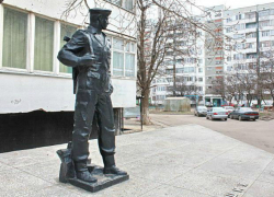 Ровно 30 лет назад в Волгодонске открылся клуб воинов-интернационалистов «Красная звезда» Ровно 30 лет назад в Волгодонске открылся клуб воинов-интернационалистов «Красная звезда»