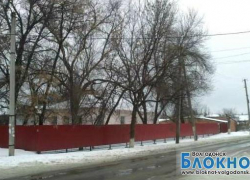 В Волгодонском районе жители дома для престарелых жалуются на жестокое обращение В Волгодонском районе жители дома для престарелых жалуются на жестокое обращение