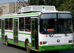 Средний волгодонец воспользовался услугам общественного транспорта 71 раз за год Средний волгодонец воспользовался услугам общественного транспорта 71 раз за год