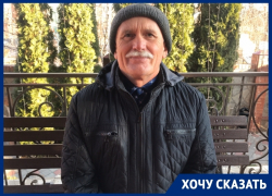 «Украшая дворы покрышками, мы травим себя»: волгодонец Анатолий Мельников «Украшая дворы покрышками, мы травим себя»: волгодонец Анатолий Мельников