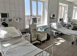 Десять пациентов находится в реанимации ковидного госпиталя в Волгодонске Десять пациентов находится в реанимации ковидного госпиталя в Волгодонске