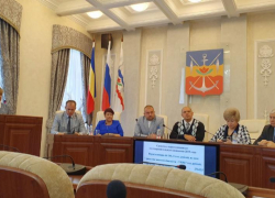 «Почему в «Маяке» питание дороже, чем в «Ивушке»»: депутатов заинтересовало питание в лагерях «Почему в «Маяке» питание дороже, чем в «Ивушке»»: депутатов заинтересовало питание в лагерях