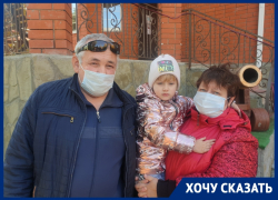 Двое пенсионеров-инвалидов и их внучка проведут зиму без тепла в станице Романовской Двое пенсионеров-инвалидов и их внучка проведут зиму без тепла в станице Романовской