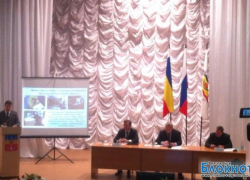 Василий Голубев провел выездное совещание в Волгодонске Василий Голубев провел выездное совещание в Волгодонске