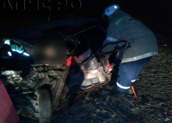 Один человек погиб и семь пострадали в массовом ДТП в Морозовском районе Один человек погиб и семь пострадали в массовом ДТП в Морозовском районе