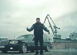 Рэпер Boxer в новом клипе показал дождливую изнанку Волгодонска Рэпер Boxer в новом клипе показал дождливую изнанку Волгодонска