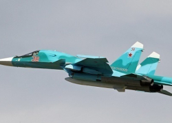 Новые бомбардировщики Су-34 прилетели в Морозовск Новые бомбардировщики Су-34 прилетели в Морозовск