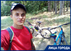 «Пока все считали меня сумасшедшим, я просто шел к своей цели»: Александр Дегтеренко «Пока все считали меня сумасшедшим, я просто шел к своей цели»: Александр Дегтеренко
