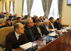 Депутаты просят для волгодонцев льготы на вывоз мусора Депутаты просят для волгодонцев льготы на вывоз мусора