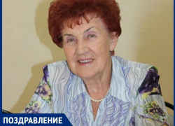 Легендарный политик Волгодонска Екатерина Хижнякова отмечает 90 лет Легендарный политик Волгодонска Екатерина Хижнякова отмечает 90 лет
