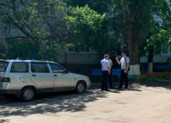 Трое подростков и один совершеннолетний попались с крупной партией наркотиков в Волгодонске Трое подростков и один совершеннолетний попались с крупной партией наркотиков в Волгодонске