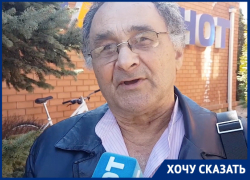 «У православных отобрали кладбище и землю»: житель Цимлянска Иван Комиссаров «У православных отобрали кладбище и землю»: житель Цимлянска Иван Комиссаров