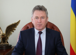 В превышении полномочий подозревают главу администрации Волгодонска Виктора Мельникова В превышении полномочий подозревают главу администрации Волгодонска Виктора Мельникова
