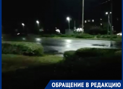 «Это какая-то порнография»: волгодонец об освещении на проспекте Мира «Это какая-то порнография»: волгодонец об освещении на проспекте Мира