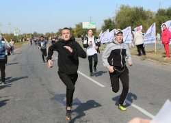 2150 волгодонцев добежали до финиша в забеге «Кросс нации» 2150 волгодонцев добежали до финиша в забеге «Кросс нации»