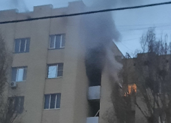 В Волгодонске произошел пожар в высотном доме на Ленина В Волгодонске произошел пожар в высотном доме на Ленина