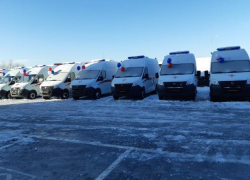В Волгодонске появилось три новых автомобиля скорой помощи В Волгодонске появилось три новых автомобиля скорой помощи