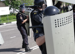 Почему в Волгодонск съехались полицейские подразделения со всего востока области Почему в Волгодонск съехались полицейские подразделения со всего востока области