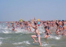 Дети из малообеспеченных семей Волгодонска смогут бесплатно отдохнуть на Черном море и на Дону Дети из малообеспеченных семей Волгодонска смогут бесплатно отдохнуть на Черном море и на Дону