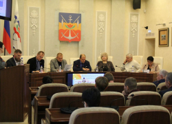 Депутаты Волгодонска обсудили городской бюджет на 2019 год Депутаты Волгодонска обсудили городской бюджет на 2019 год
