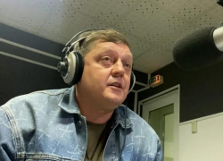 «А мы готовы к четвёртой волне коронавируса?»: Олег Пахолков о реальной ситуации с коронавирусом в России «А мы готовы к четвёртой волне коронавируса?»: Олег Пахолков о реальной ситуации с коронавирусом в России