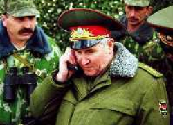 Выпускниками Дубовской средней школы № 1 были: министр обороны Беларуси, актер из фильма «Бригада» и Герой Советского Союза Выпускниками Дубовской средней школы № 1 были: министр обороны Беларуси, актер из фильма «Бригада» и Герой Советского Союза