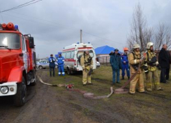 В Романовской отрепетировали химическую защиту населения и дозиметрический контроль на всякий случай В Романовской отрепетировали химическую защиту населения и дозиметрический контроль на всякий случай