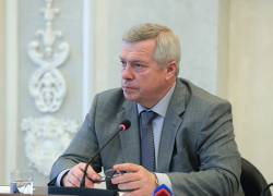 Губернатор Василий Голубев едет в Волгодонск, чтобы посмотреть сквер «Дружба» и встретиться с активом города Губернатор Василий Голубев едет в Волгодонск, чтобы посмотреть сквер «Дружба» и встретиться с активом города
