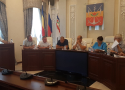 Организацию питания больных в стационарах Волгодонска обсудили депутаты Организацию питания больных в стационарах Волгодонска обсудили депутаты