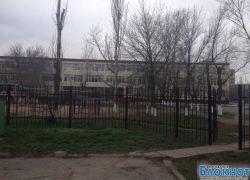Волгодонец, избивший учительницу, заплатит штраф всего 3000 рублей Волгодонец, избивший учительницу, заплатит штраф всего 3000 рублей