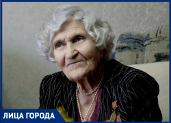 Исправив дату рождения в документах, волгодончанка Валентина Гайдукова ушла на войну в 16 лет Исправив дату рождения в документах, волгодончанка Валентина Гайдукова ушла на войну в 16 лет