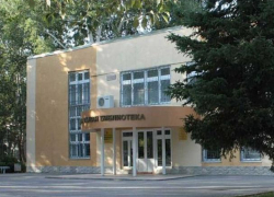В Центральной библиотеке открылась выставка творческих работ учащихся Детских художественных школ и Детских школ искусств В Центральной библиотеке открылась выставка творческих работ учащихся Детских художественных школ и Детских школ искусств