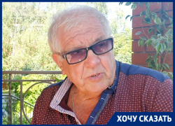 Мухи, крысы и зловоние от свинофермы довели пенсионера из Волгодонска до отчаяния Мухи, крысы и зловоние от свинофермы довели пенсионера из Волгодонска до отчаяния