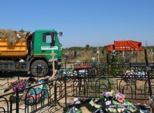 Стала известна сумма, которую в Волгодонске потратят на благоустройство мест захоронений Стала известна сумма, которую в Волгодонске потратят на благоустройство мест захоронений