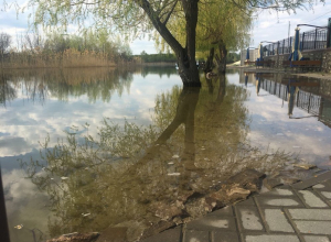 Волгодонск может подтопить из-за повышения воды в Цимлянском водохранилище и Дону Волгодонск может подтопить из-за повышения воды в Цимлянском водохранилище и Дону