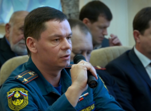 Продавец влил воду в раскаленную фритюрницу, после чего все вокруг загорелось, - пожарный Максим Даниленко Продавец влил воду в раскаленную фритюрницу, после чего все вокруг загорелось, - пожарный Максим Даниленко