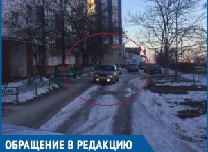 Водитель на «десятке» наехал на меня и моих детей, - волгодончанка попала под колеса автомобиля во дворе МКД Водитель на «десятке» наехал на меня и моих детей, - волгодончанка попала под колеса автомобиля во дворе МКД