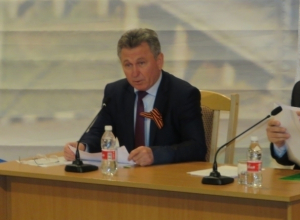 Виктор Мельников к строительству ТРЦ «Мармелад» в Волгодонске пока относится «НИКАК» Виктор Мельников к строительству ТРЦ «Мармелад» в Волгодонске пока относится «НИКАК»