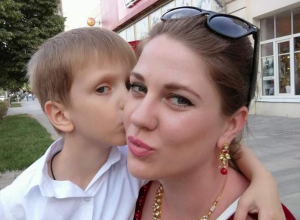 33-летняя Алина Бреус хочет принять участие в конкурсе «Миссис Блокнот» 33-летняя Алина Бреус хочет принять участие в конкурсе «Миссис Блокнот»