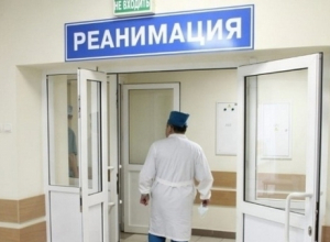 Пьяная волгодончанка травмировала позвоночник и ноги, выпав с балкона второго этажа Пьяная волгодончанка травмировала позвоночник и ноги, выпав с балкона второго этажа