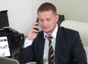 Экс-редактор «Блокнот.ру» Олег Заремба будет отвечать за информационную политику Омской области Экс-редактор «Блокнот.ру» Олег Заремба будет отвечать за информационную политику Омской области